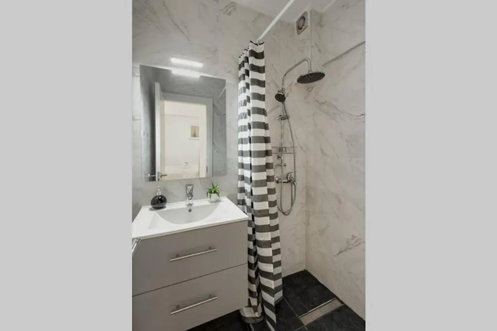 Apartment Spacious Stylish Studio Up To 4Ppl Close To Centre Thessaloniki