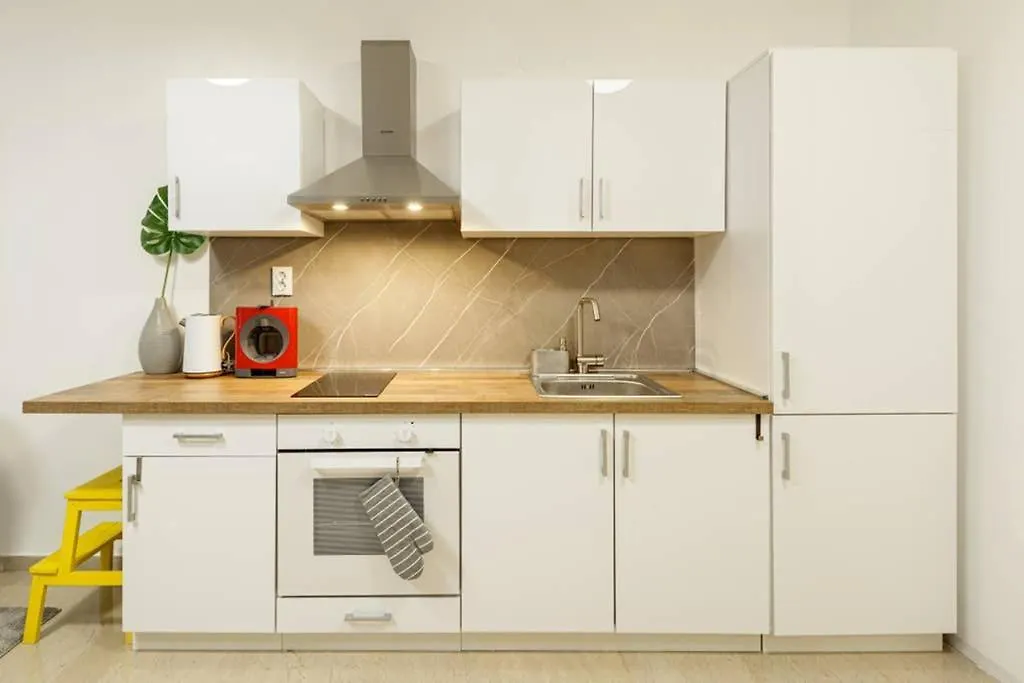 Spacious Stylish Studio Up To 4Ppl Close To Centre Thessaloniki 0*,  Greece